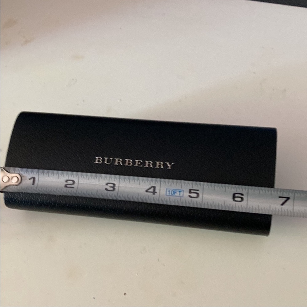 Burberry Sunglasses Case - Picture 6 of 8